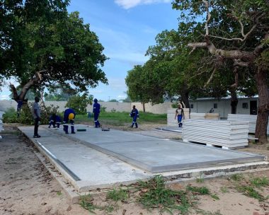 Construction of ACRE’s PBP 800 man camp on concrete slabs, Palma.